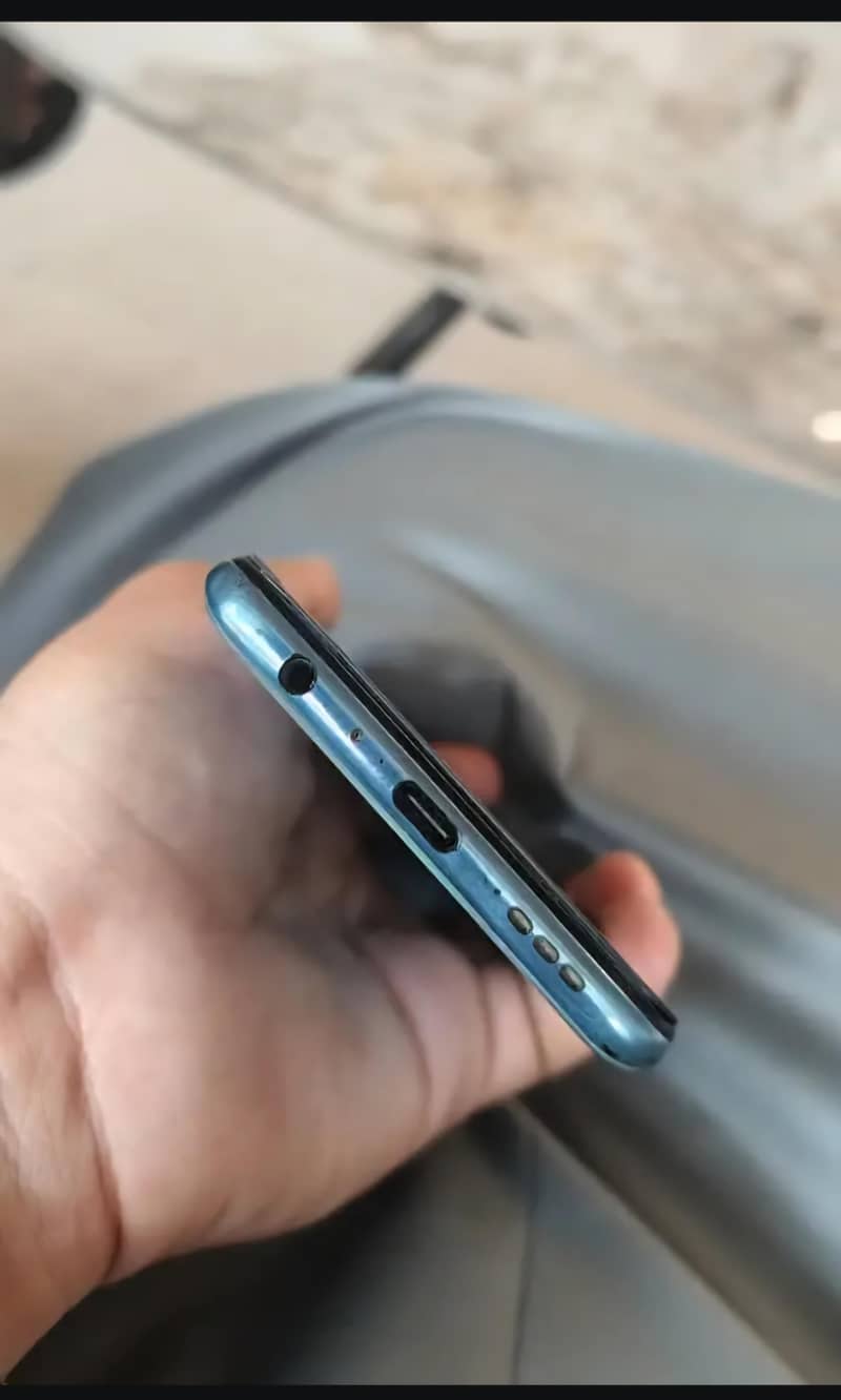 OPPO Reno6 1