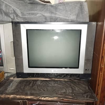 LG color tv