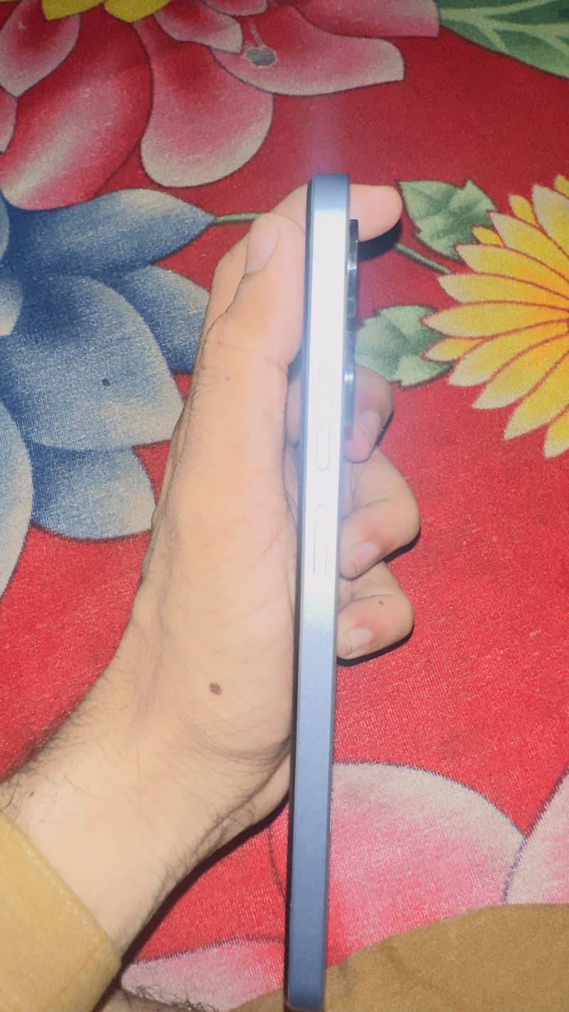 Realme Note 60 7