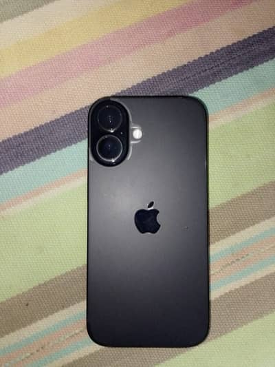 Apple iPhone 16