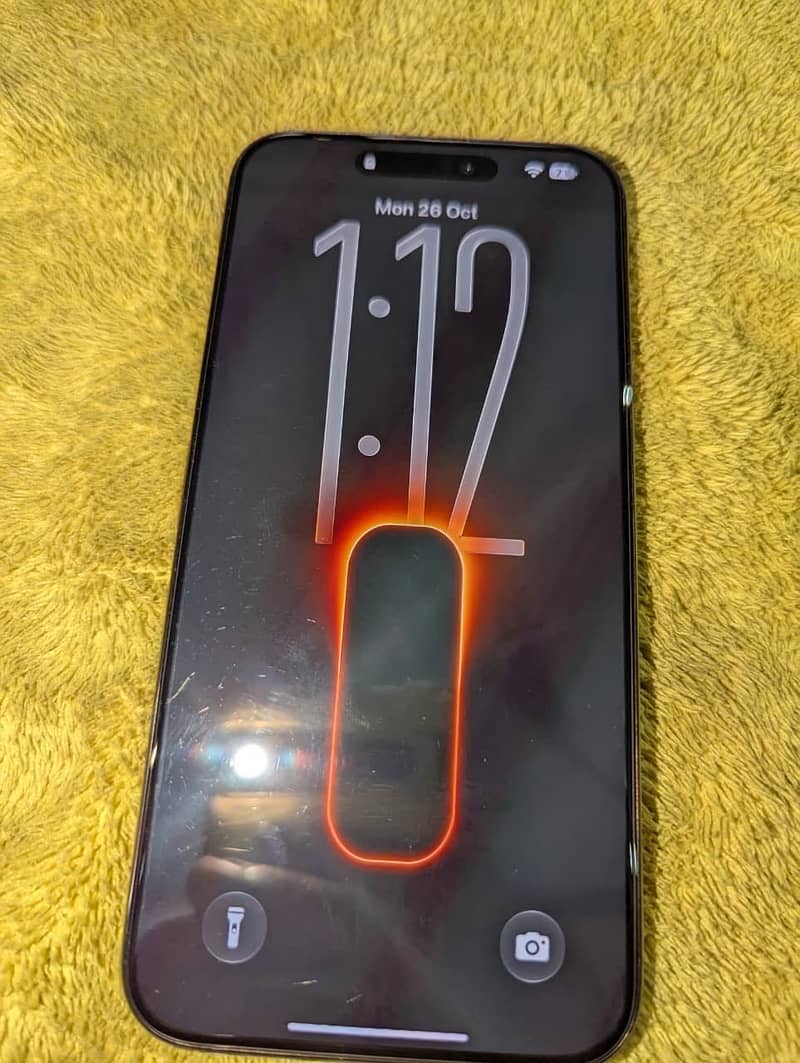 Apple iPhone 15 Pro Max 4
