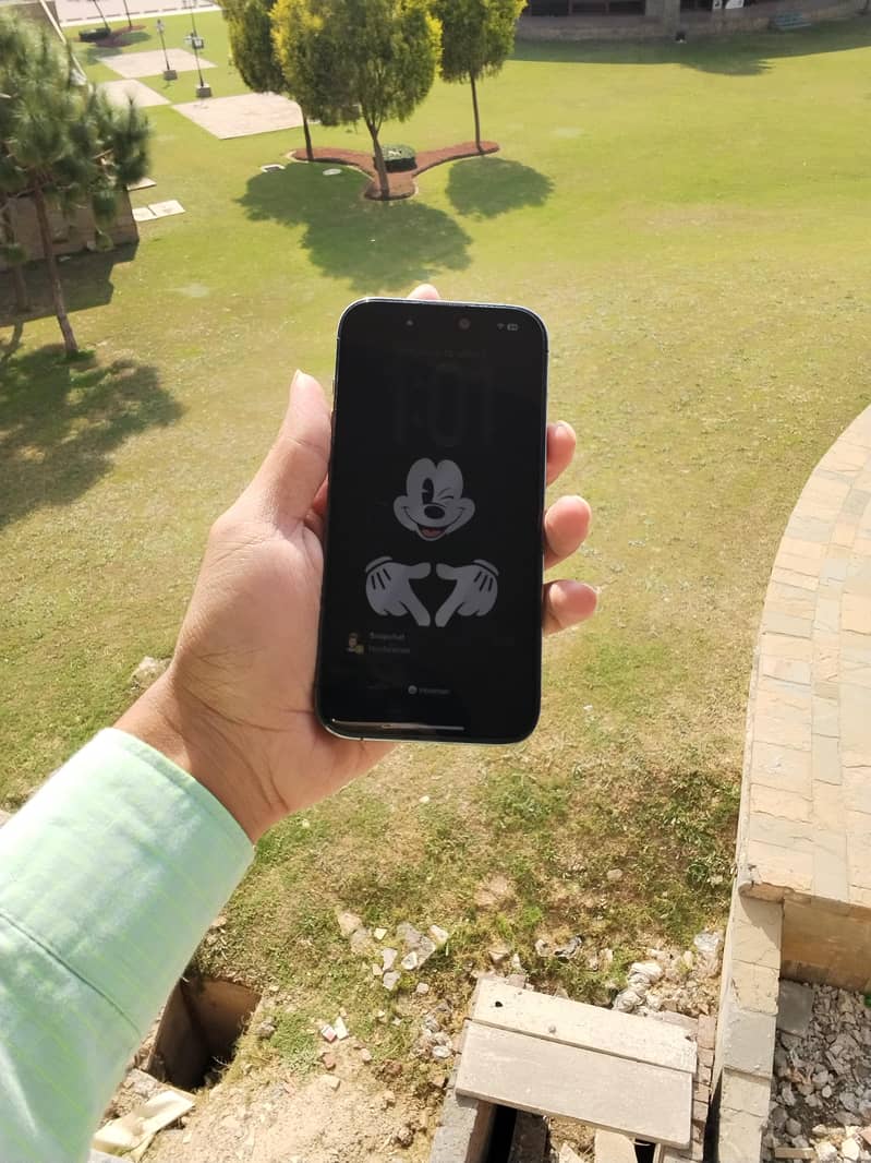 iPhone 14 Pro 5