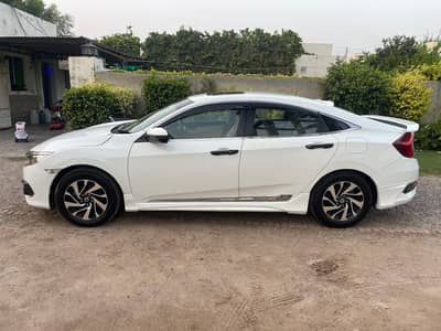 Honda Civic Oriel 1.8 i-VTEC CVT 2018 - Sunroof, Lahore Registered