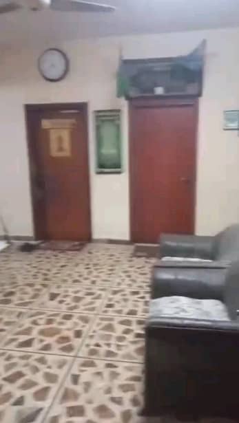 Reasonably-Priced Prime Location 3100 Square Feet Flat In Saddar Town, Saddar Town Is Available As Of Now