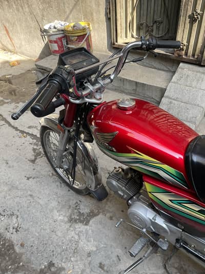 Honda CD 70 2023