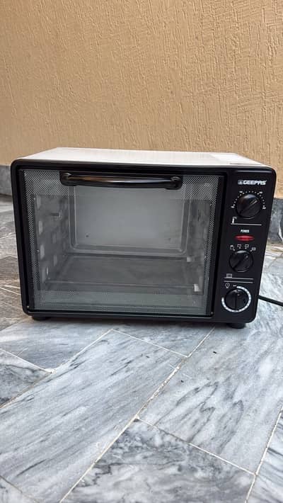Electric oven/ grill oven