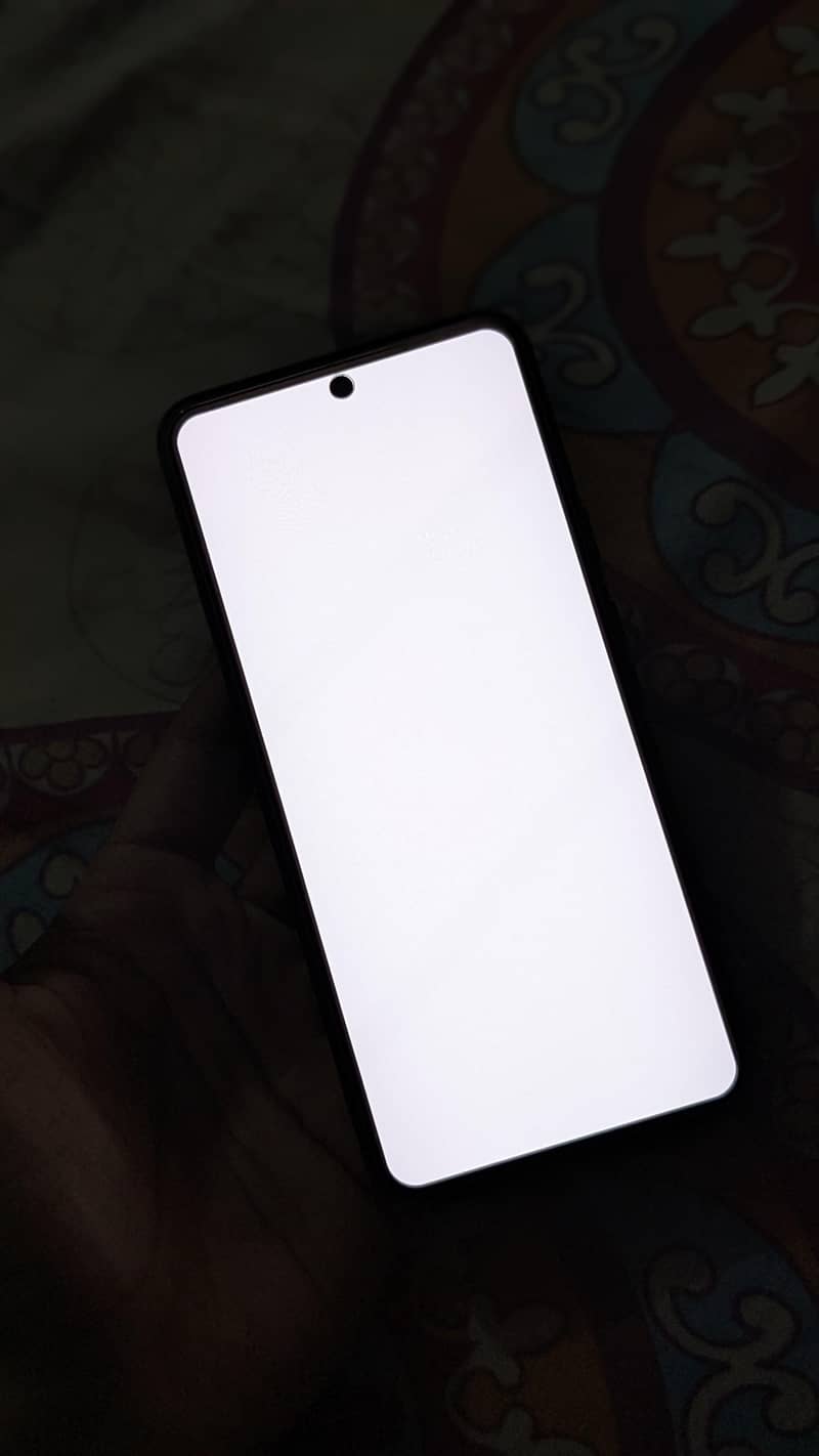 Google Pixel 8 4