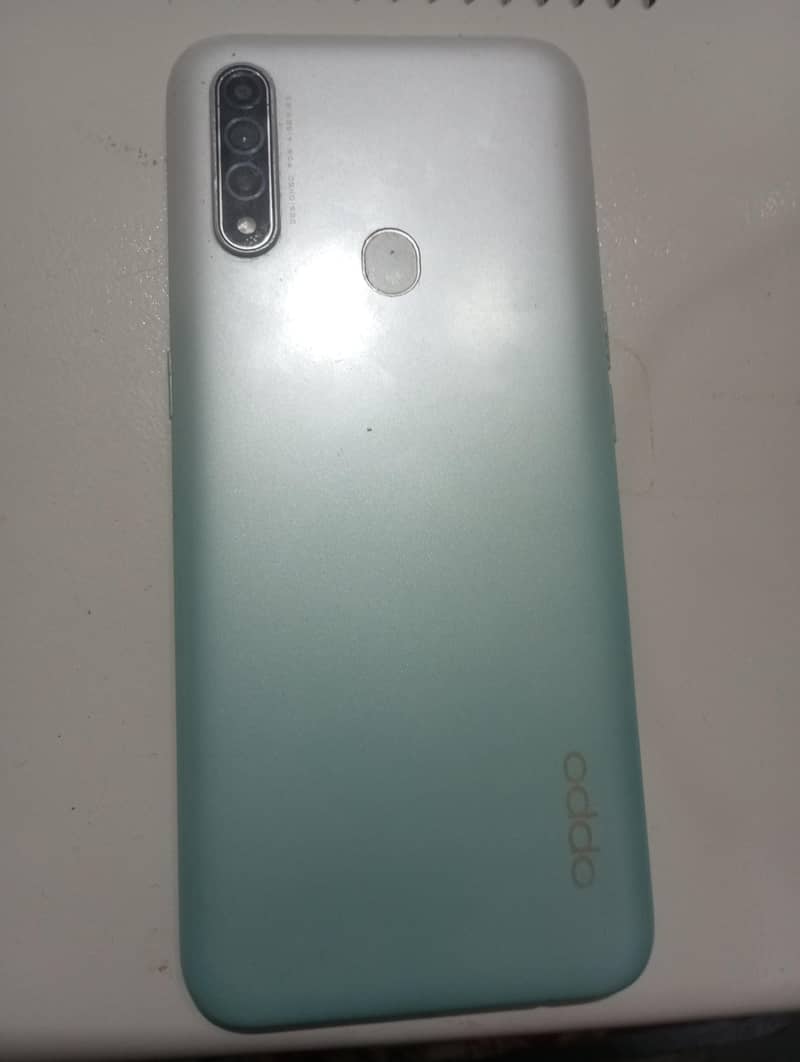 OPPO A31 1