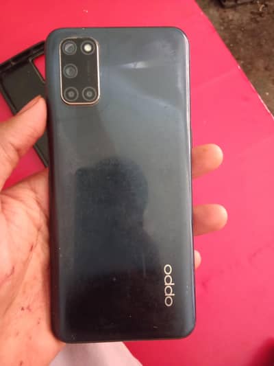 OPPO A52