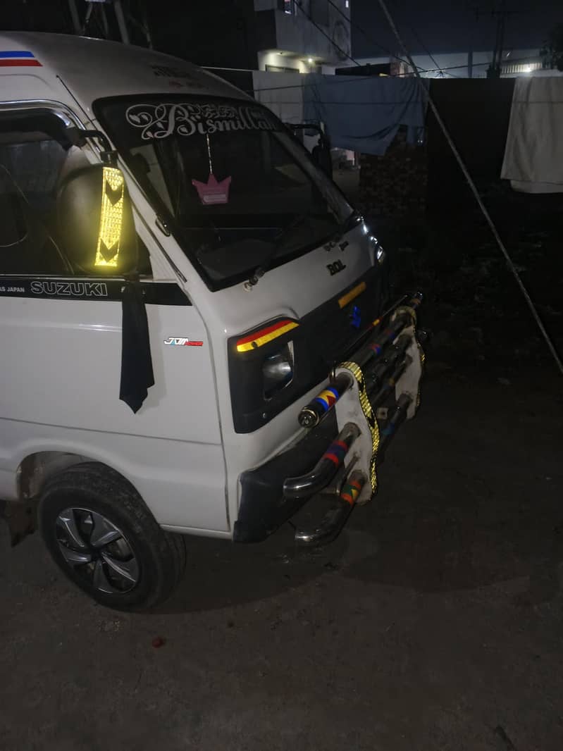 Suzuki Bolan 2011 6