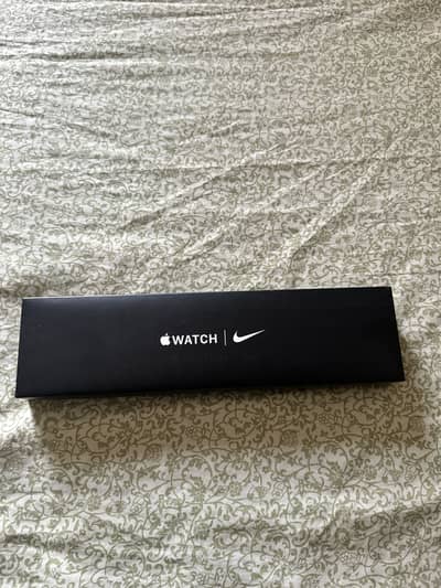 Apple watch series SE 2021 just like new