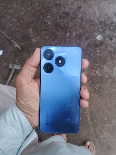TECNO SPARK 10
