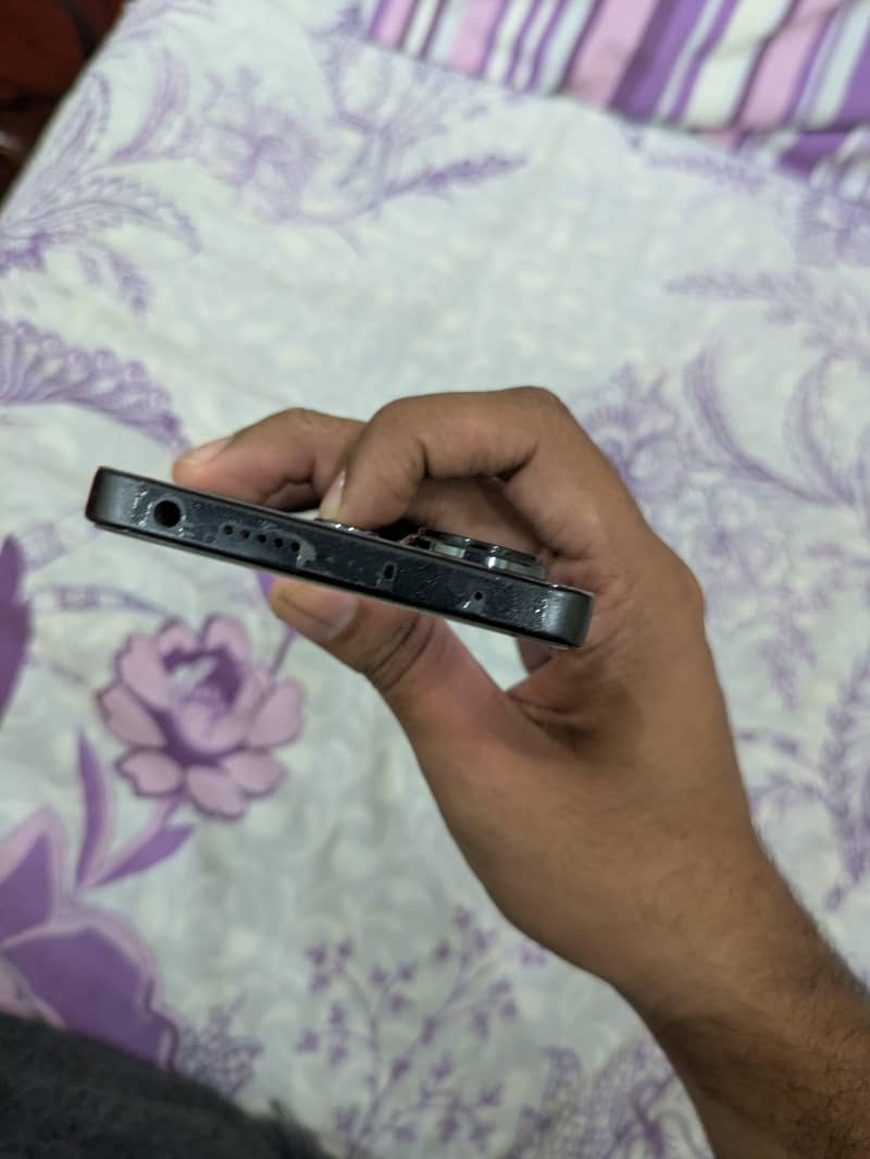Xiaomi Redmi Note 13 Pro 3