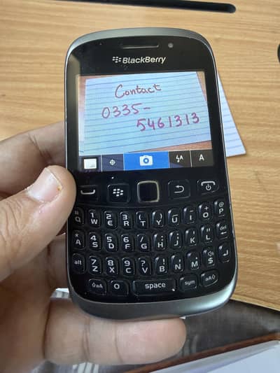 BlackBerry Curve 9320 Sim network Locked