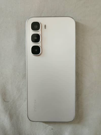 Infinix Hot 60 Pro