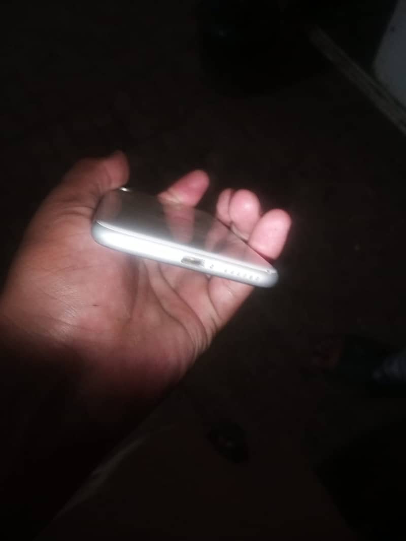Apple iPhone SE 1
