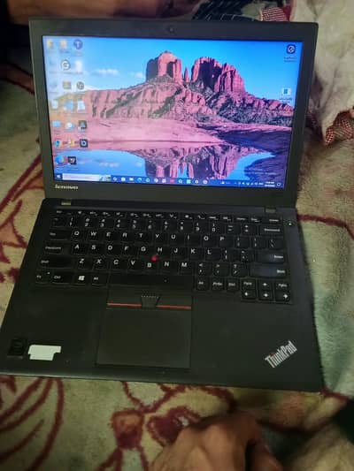 Lenovo Thinkpad core i5 5th Generation |Double Battery |Good Condition