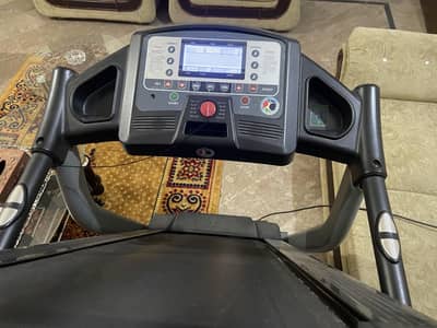 MotoRized Treadmill Machine