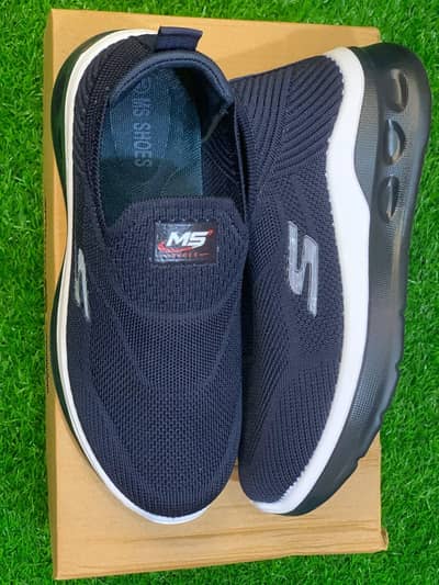 Men's Black casual slip-on shoes