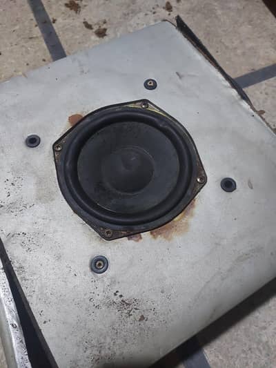 woofer 5.1 channel in working condition