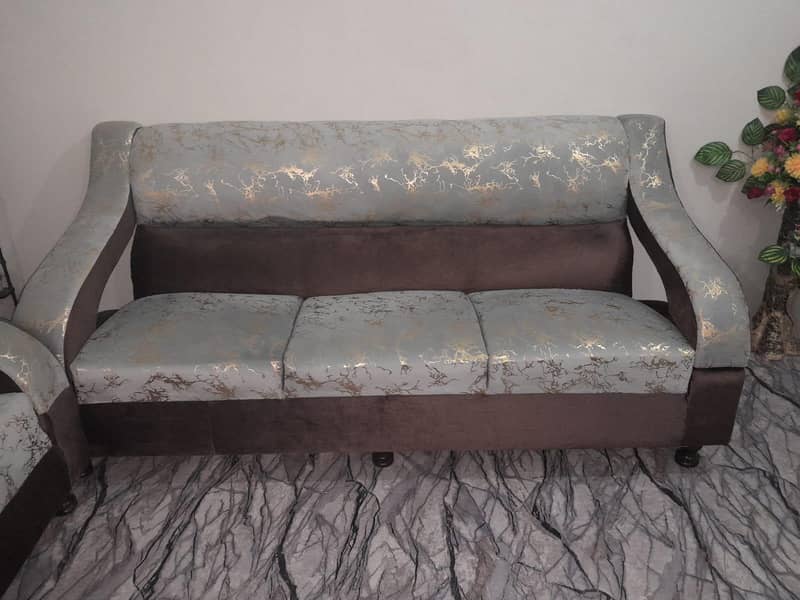 5 Seater Sofa 0