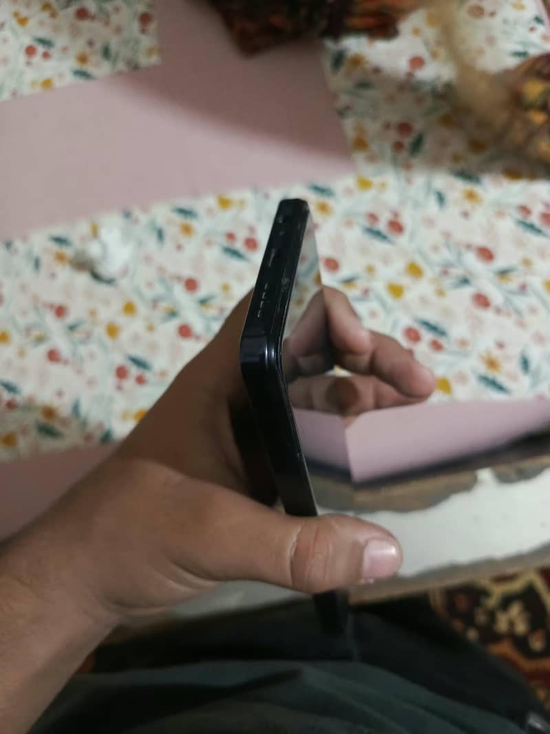 Infinix Note 30 5