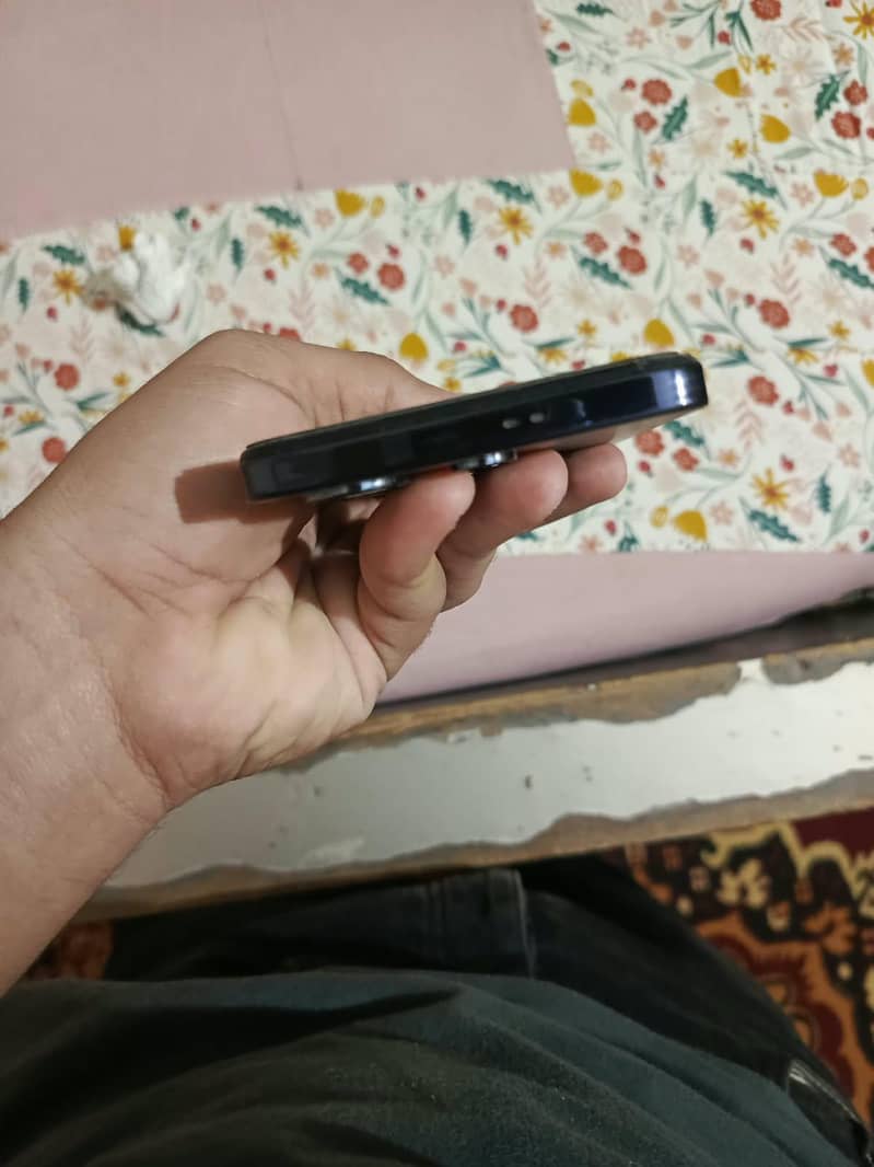 Infinix Note 30 7