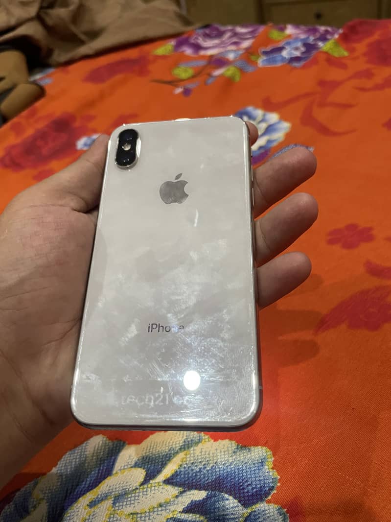 Apple iPhone X 3