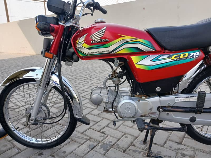 Honda CD70 0