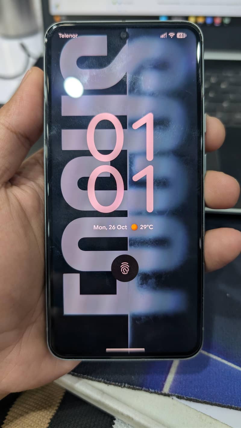 Google Pixel 8 0