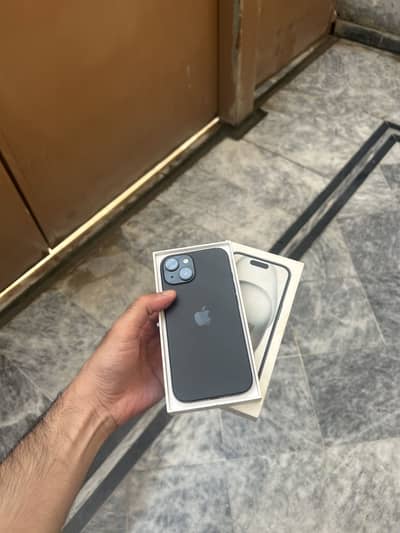 Apple iPhone 15