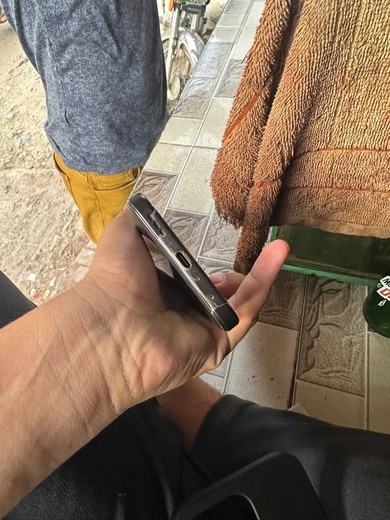 Oppo A6s 9