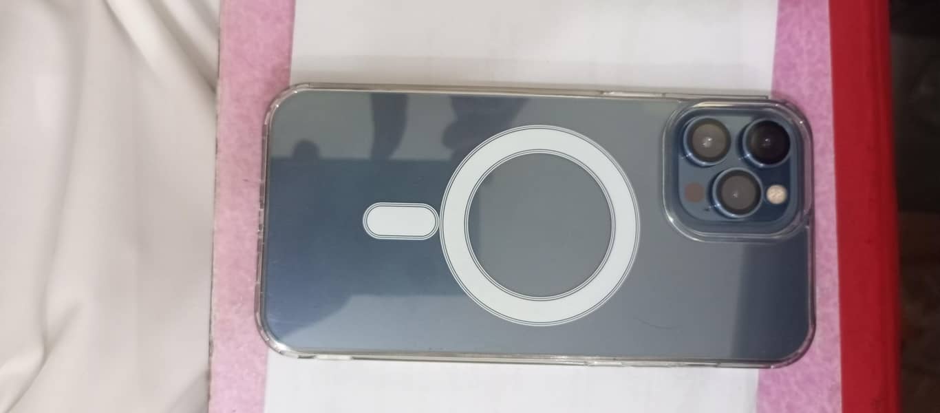 Apple iPhone 12 Pro Max 2