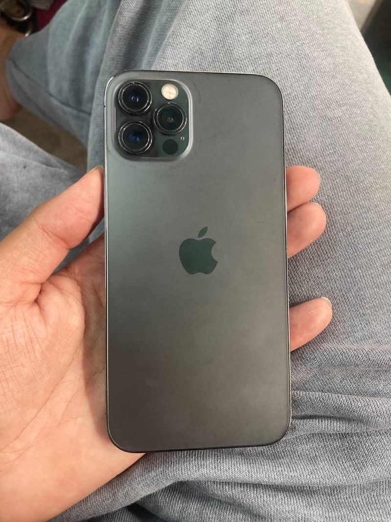 Apple iPhone 12 Pro 1