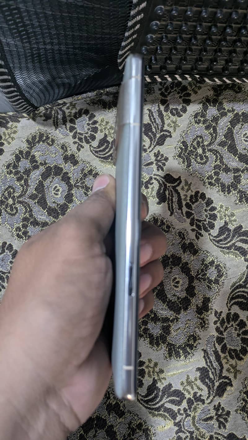 Google Pixel 7 Pro 2