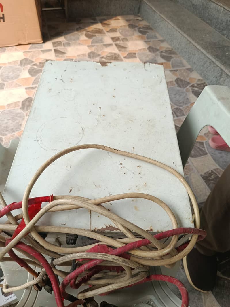 UPS Used 2