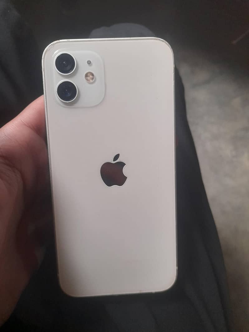 Apple iPhone 12 0