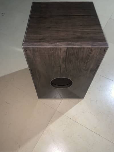 Cajon beat clap box for sale new condition 2 day used