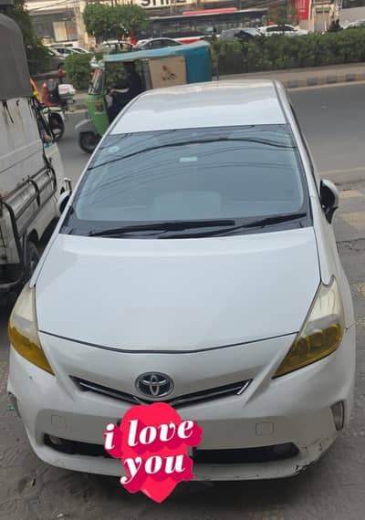 Toyota Prius Alpha 1.8