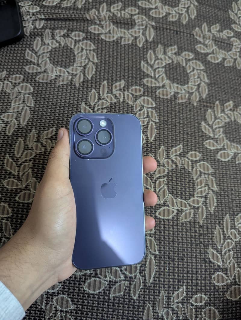 Apple iPhone 14 Pro 3