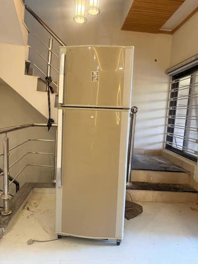 Dawlance Double Door Refrigerator for Sale | Excellent Cooling | Used