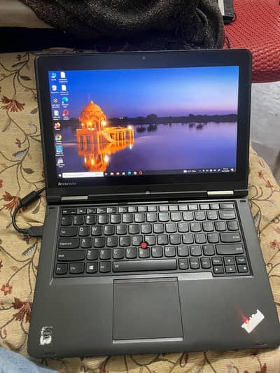 Lenovo Thinkpad yoga 12 / touch screen 360°