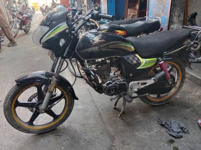Honda deluxe 125