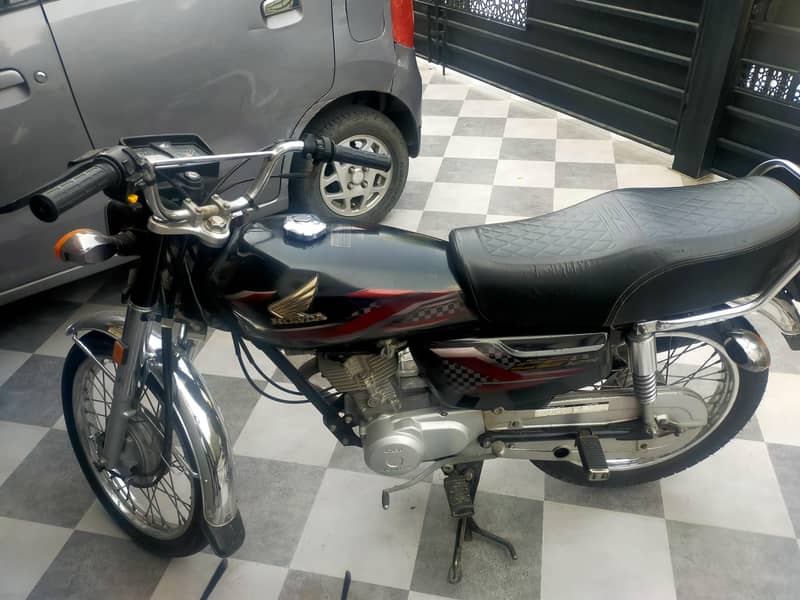 single hand used 1