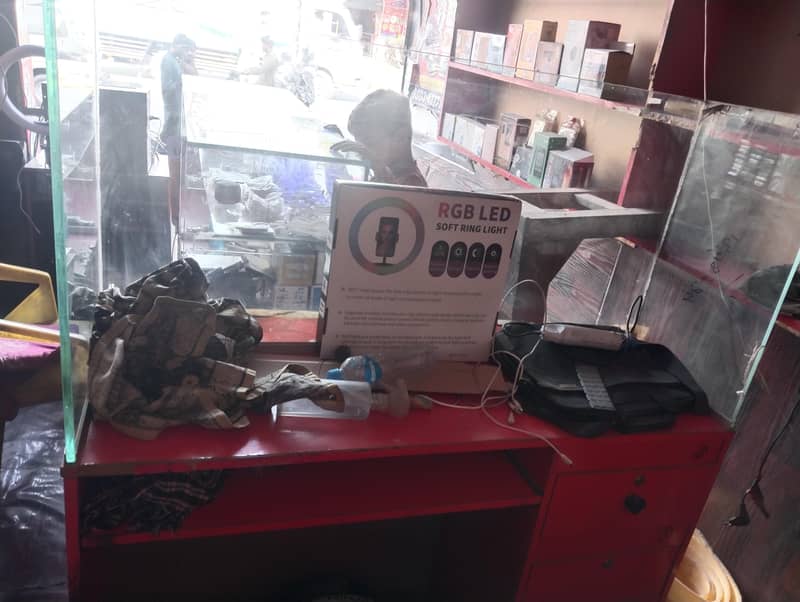 Mobile shop 7