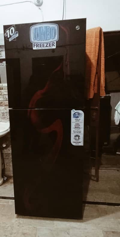 Refrigerator selling