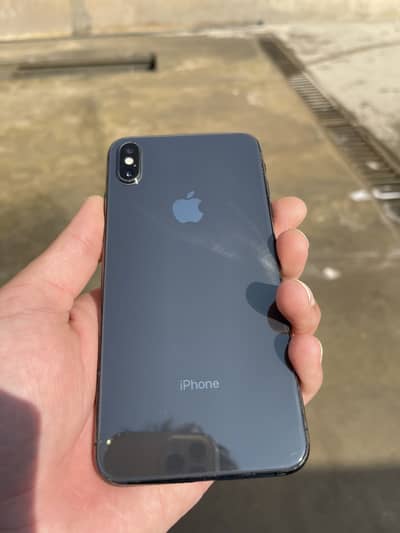 Apple iPhone XS Max Dual Sim PTA Approved.