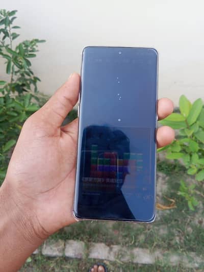 OPPO Reno 9 5G.  12/259