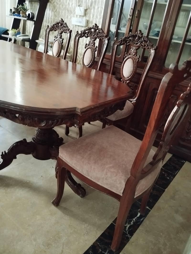 8 seater Dining table 2