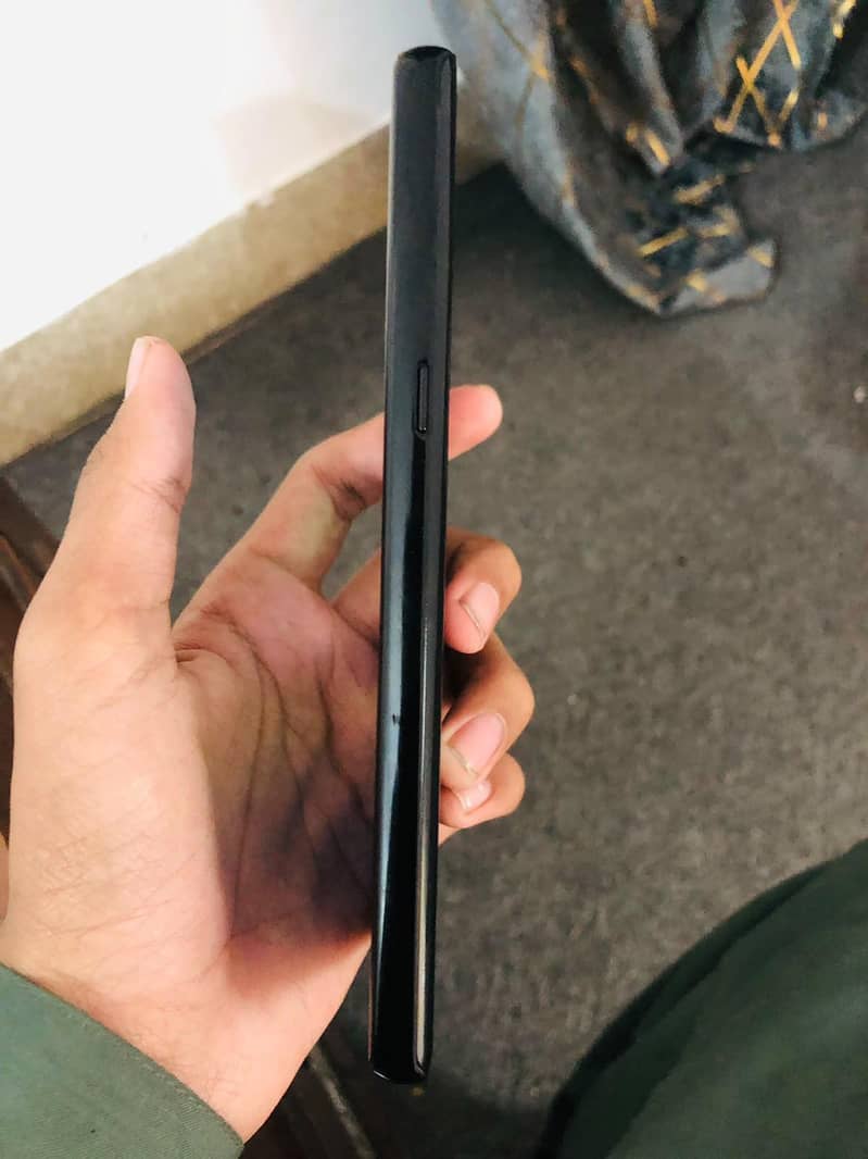 Samsung Mobile Note 8 2
